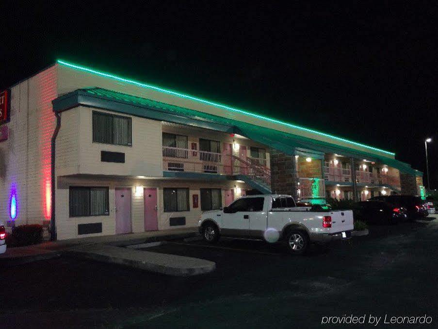 Nola Inn & Suites New Orleans Eksteriør billede